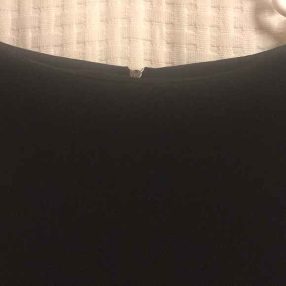 Embellished Ann‎ Taylor Loft  top size Petite xs black top blouse short sleeve - Picture 3 of 7